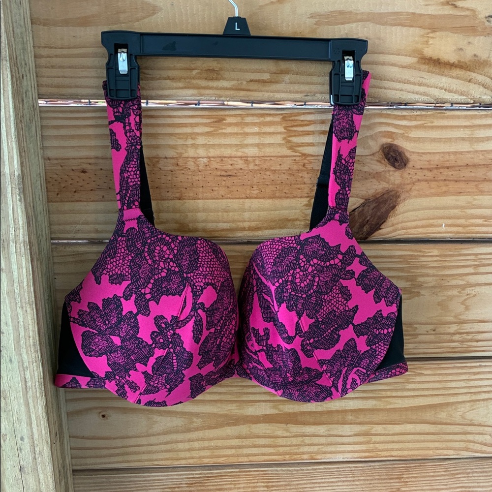 Cacique Pink and Black Strap with Branded Tag